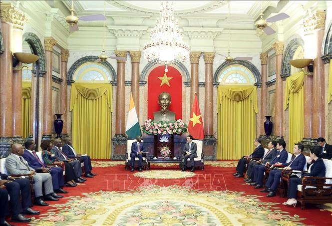 Quang cảnh buổi tiếp. 