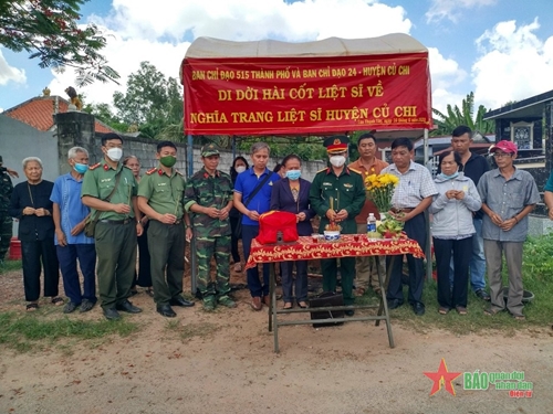 Di dời hài cốt liệt sĩ Võ Văn Dứa về Nghĩa trang liệt sĩ huyện Củ Chi