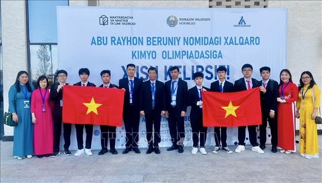  Việt Nam xếp thứ nhất toàn đoàn tại Kỳ thi Olympic Hóa học quốc tế Abu Reikhan Beruniy lần thứ nhất. Ảnh: TTXVN