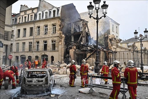 Pháp: Gần 40 người bị thương và mất tích trong vụ nổ khí gas ở trung tâm thủ đô Paris 