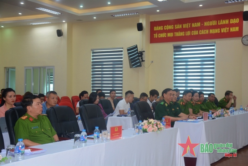  Các đại biểu dự hội nghị.