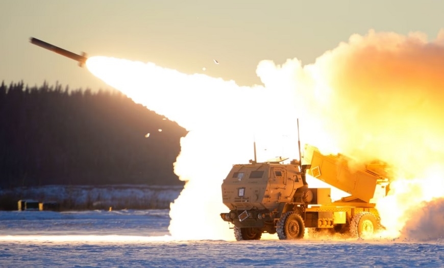 Nga tuyên bố bắn hạ 15 tên lửa HIMARS ở khu vực Donetsk và Zaporoje. Ảnh: rferl.org  