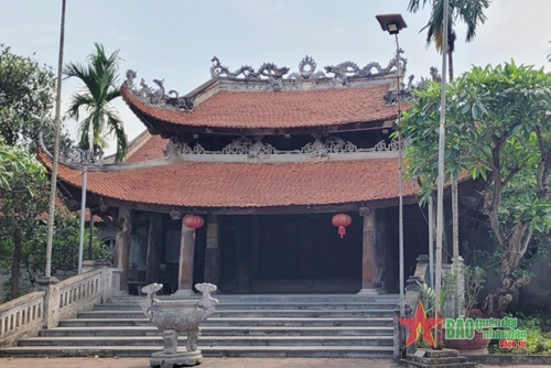 Độc đáo nghệ thuật kiến trúc cụm đình Hương Canh