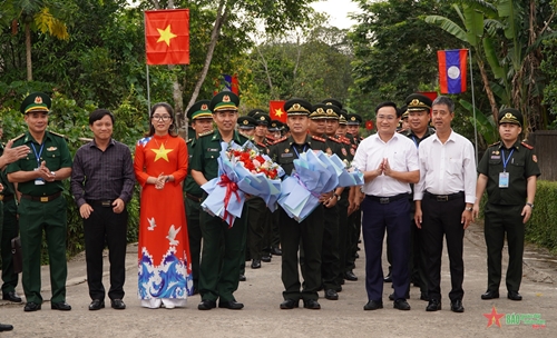 Chính thức diễn ra các hoạt động Giao lưu sĩ quan trẻ lần thứ 2 tại khu vực Biên giới Hà Tĩnh và Nghệ An