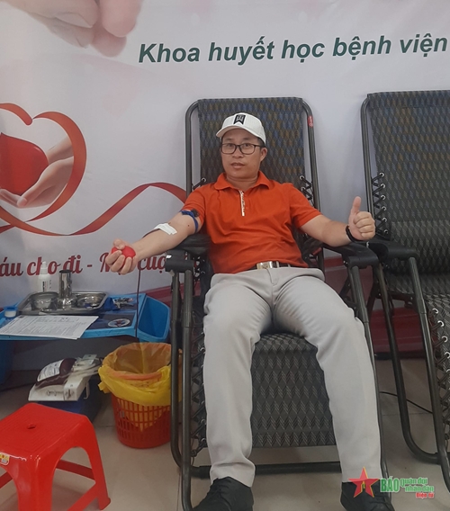 Công chức 30 lần hiến máu tình nguyện