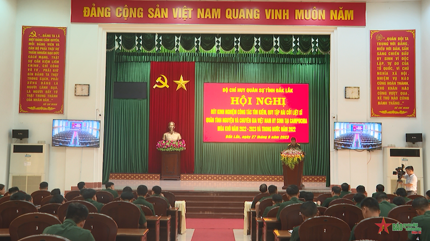 Quang cảnh hội nghị. 