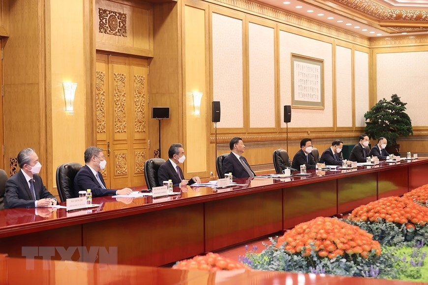 Tổng Bí thư, Chủ tịch nước Trung Quốc Tập Cận Bình và các thành viên đoàn Trung Quốc tham dự hội kiến. 