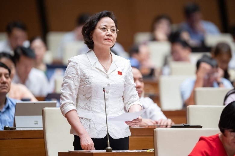 Bộ trưởng Bộ Nội vụ Phạm Thị Thanh Trà: Bộ Nội vụ cũng tham mưu cho cấp có thẩm quyền lộ trình cải cách chính sách tiền lương, bảo đảm thu nhập của cán bộ, công chức, viên chức.