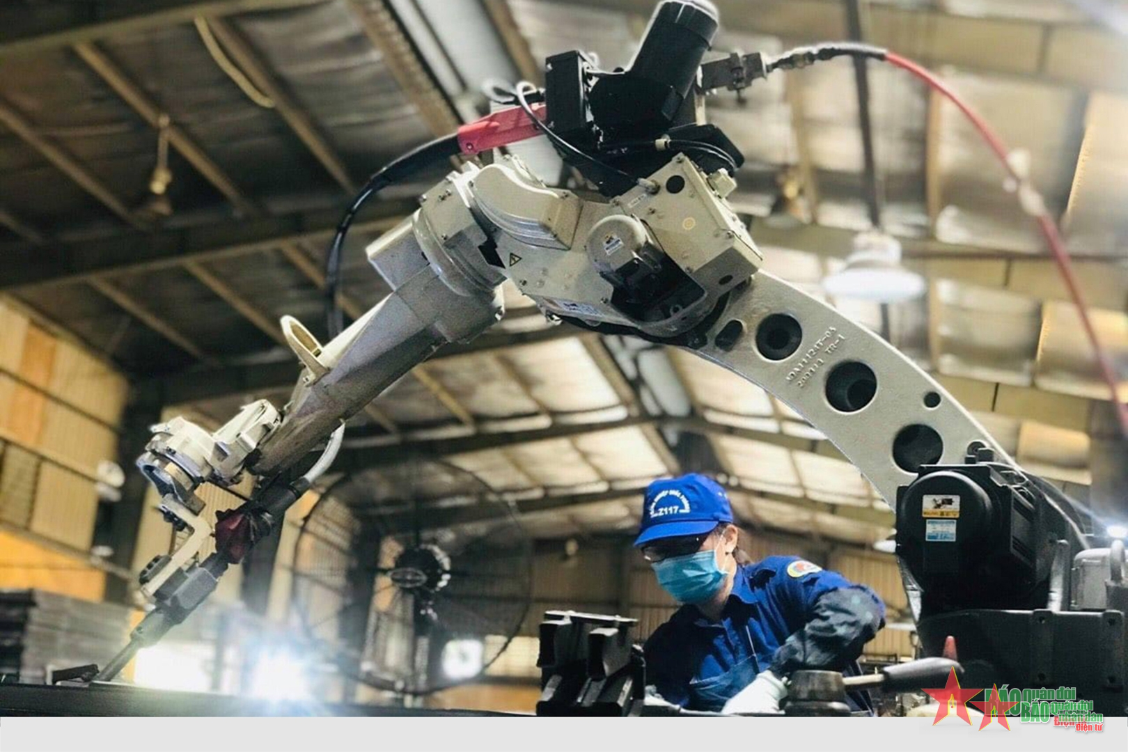 Các cơ quan chức năng của Bộ Quốc phòng: Nghiên cứu, đề xuất các chế độ đãi ngộ, thu hút nhân lực có trình độ cao