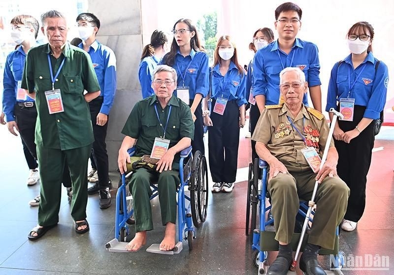 Các đại biểu thương binh nặng dự lễ kỷ niệm 75 năm Ngày Thương binh-Liệt sĩ tại Hà Nội ngày 24-7-2022.  