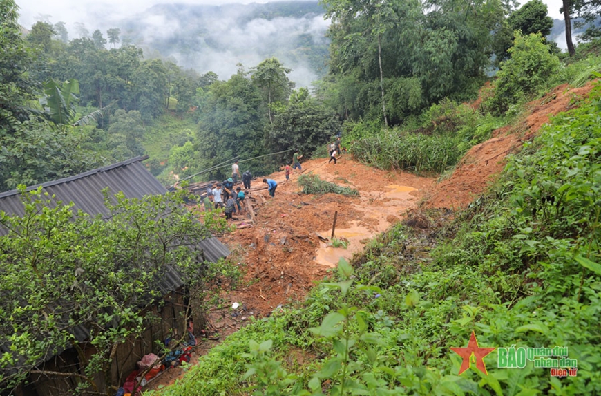 Hiện trường vụ sạt lở đất xảy ra vào rạng sáng 5-7 ở xã Ngàm Đăng Vài, huyện Hoàng Su Phì, tỉnh Hà Giang khiến 4 người thương vong.