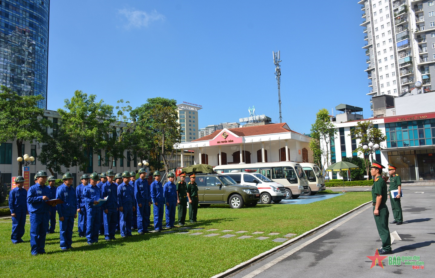 Khai mạc Hội thi xe tốt, lái xe giỏi Binh chủng Thông tin liên lạc