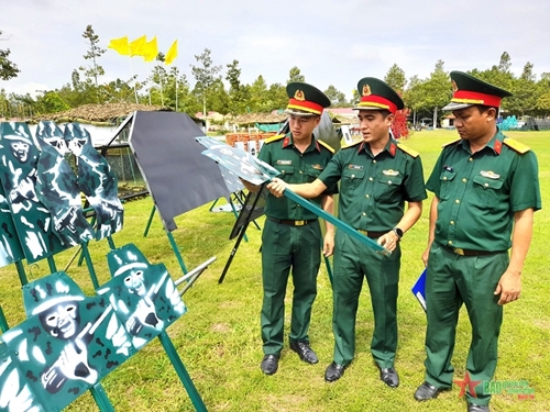 Đại tá Nguyễn Xuân Huy, Chính ủy Đoàn Kinh tế-Quốc phòng 915 (Quân khu 9): Tầm nhìn chiến lược của Đảng trước yêu cầu nhiệm vụ của Quân đội trong tình hình mới