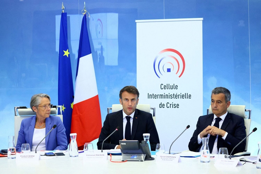 Chính quyền Pháp tuyên bố quyết tâm xử lý tình trạng bạo động hiện nay, đồng thời xem xét trách nhiệm của mạng xã hội, nhất là Tiktok liên quan đến vấn đề này. Ảnh: Firstpost