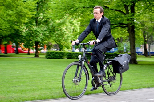 “Đạp xe đi làm” tại Thụy Sĩ gia tăng sức hút