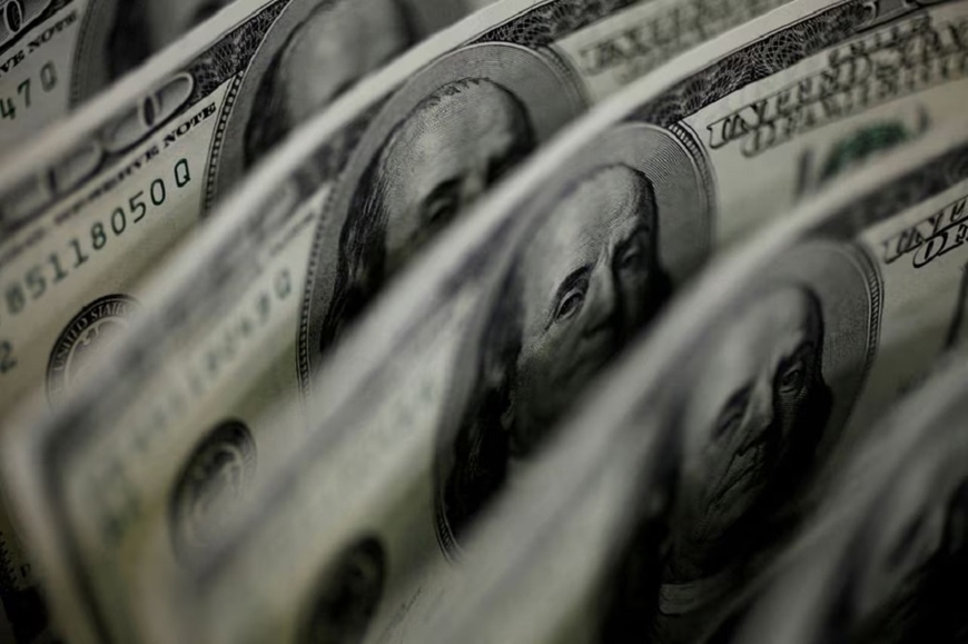 Tỷ giá USD hôm nay (11-7): Đồng USD đồng loạt giảm. Ảnh minh họa: Reuters 