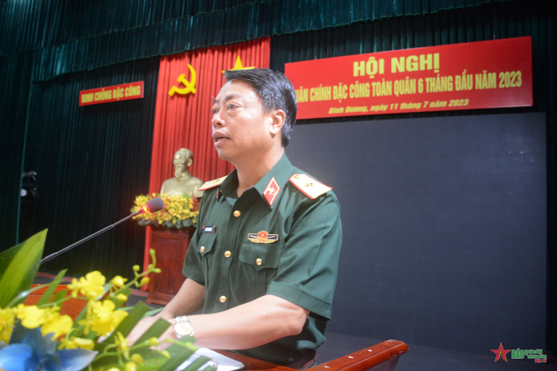 Binh chủng Đặc công tăng cường huấn luyện sát môi trường tác chiến