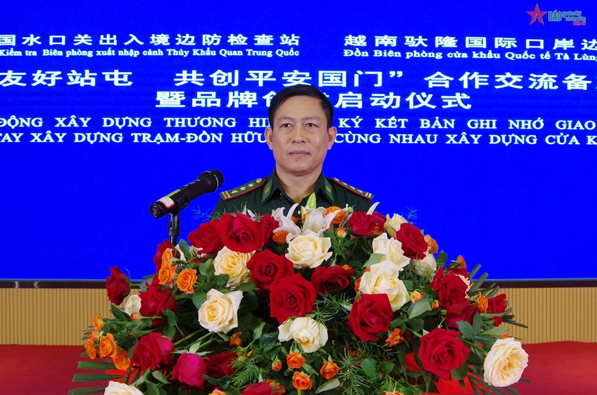 Thượng tá Nguyễn Văn Diện phát biểu tại lễ phát động.