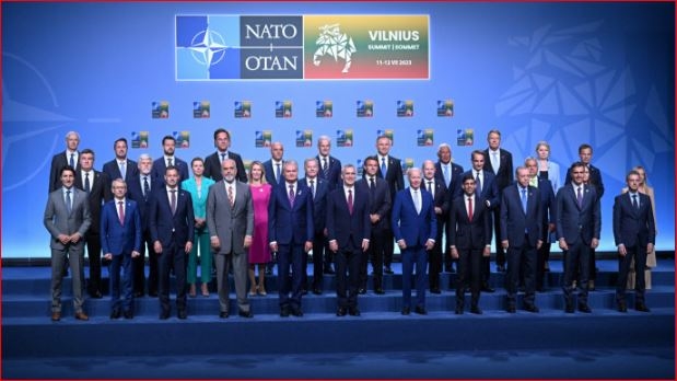  Lãnh đạo các quốc gia tham dự Hội nghị thượng đỉnh NATO tại Vilnius. Ảnh: Reuters