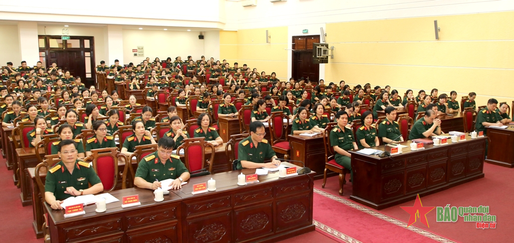 Phải làm gì trước những khó khăn, thách thức đặt ra đối với gia đình quân nhân?