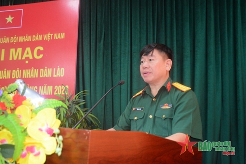 Tập huấn công tác văn phòng cho cán bộ Quân đội nhân dân Lào