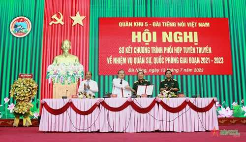 Bộ tư lệnh Quân khu 5 và Đài Tiếng nói Việt Nam phối hợp xây dựng “thế trận lòng dân”, bảo vệ chủ quyền Tổ quốc