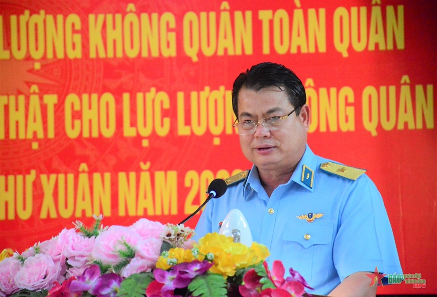 Thiếu tướng Vũ Hồng Sơn phát biểu chỉ đạo Hội thao. 