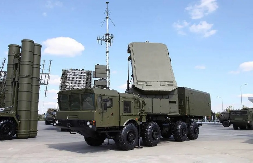 Radar 92N6A là bộ phận cấu thành chủ chốt của hệ thống tên lửa S-400. Ảnh: Army Recognition 