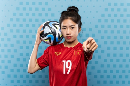 World Cup nữ 2023: Cầu thủ nữ Việt Nam “cực ngầu” qua ống kính của FIFA