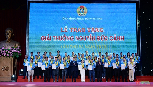 Trao tặng 167 công nhân, người lao động Giải thưởng Nguyễn Đức Cảnh lần thứ IV năm 2023