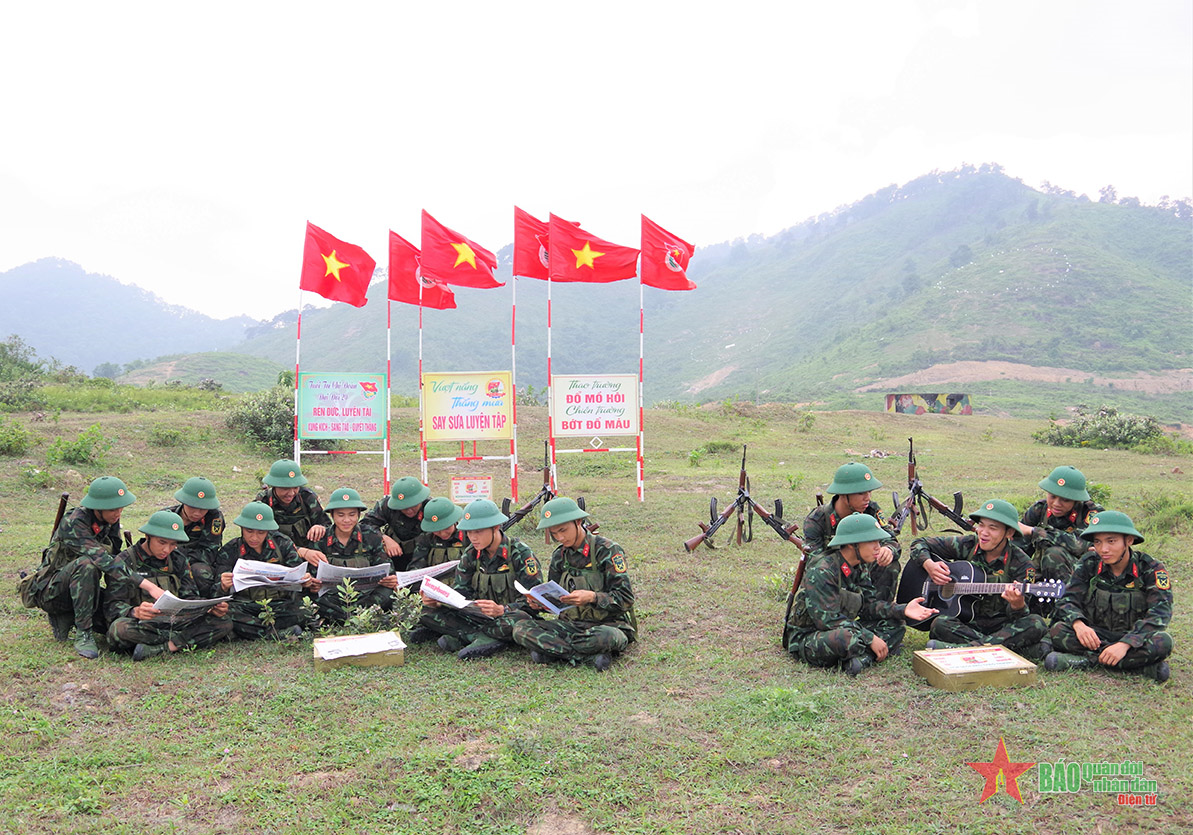 Quan tâm, đồng hành để nắm, quản lý tư tưởng