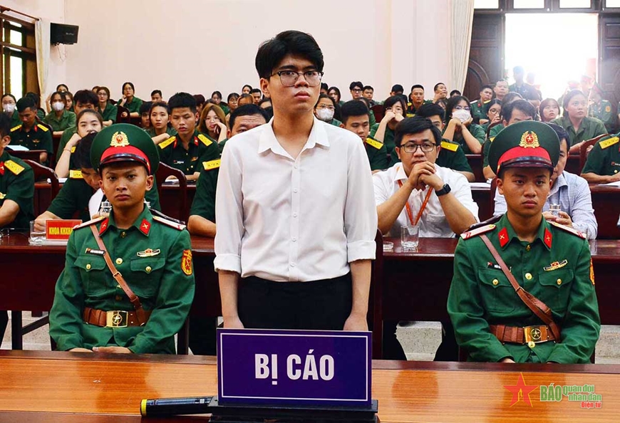 Bị cáo Nguyễn Lê Tấn Tài tại tòa.