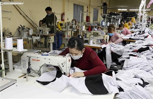 Thủ tướng Chính phủ Phạm Minh Chính chỉ đạo nghiên cứu thông tin “châu Âu thêm rào cản với ngành dệt may”