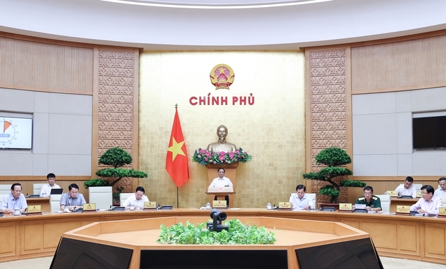 Thủ tướng Phạm Minh Chính chủ trì phiên họp Chính phủ chuyên đề về xây dựng pháp luật tháng 7-2023, thảo luận nhiều nội dung quan trọng. 