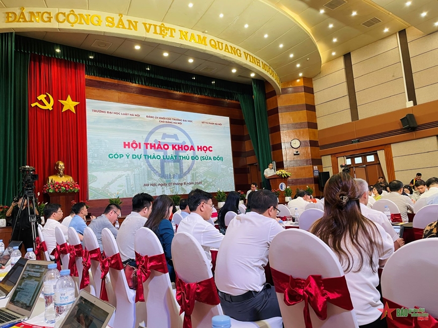  Quang cảnh Hội thảo khoa học “Góp ý Dự thảo Luật Thủ đô (Sửa đổi)”.