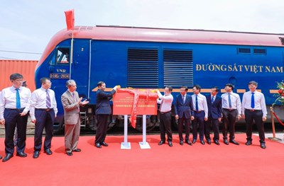Mở thêm một tuyến đường sắt chở hàng giữa Việt Nam và Trung Quốc