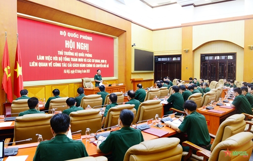 Thượng tướng Lê Huy Vịnh: Bộ Tổng Tham mưu phải gương mẫu đi đầu trong cải cách hành chính và chuyển đổi số