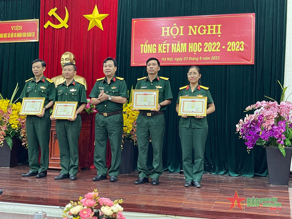 Viện Khoa học xã hội và nhân văn Quân sự tổ chức Hội nghị tổng kết năm học 2022-2023