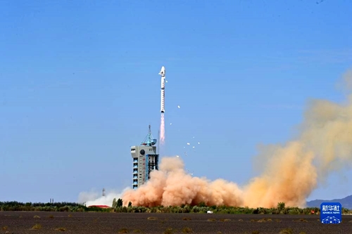 Trung Quốc phóng thành công vệ tinh khí tượng Phong Vân-3 06 vào không gian