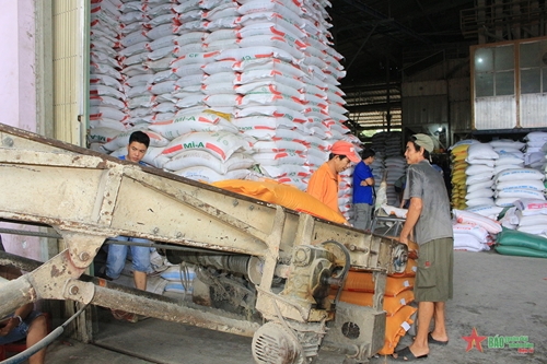 DIỄN ĐÀN AN NINH LƯƠNG THỰC: Bộ trưởng Bộ Công Thương Nguyễn Hồng Diên: Tận dụng thời cơ cho xuất khẩu gạo nhưng phải giữ an ninh lương thực quốc gia