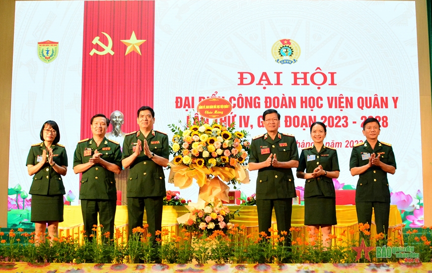 Học viện Quân y xây dựng tổ chức công đoàn vững mạnh toàn diện, thực hiện thắng lợi nhiệm vụ