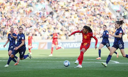 Đánh bại Hà Lan, Tây Ban Nha lần đầu tiên vào bán kết World Cup nữ