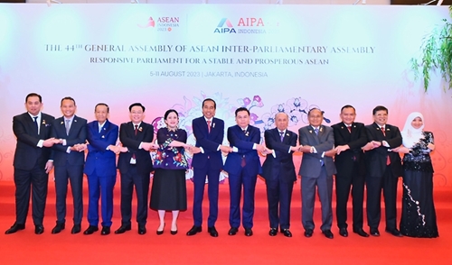 Bản tin thời sự tổng hợp nổi bật tuần: Đoàn kết, thống nhất vì một ASEAN thịnh vượng, bền vững 