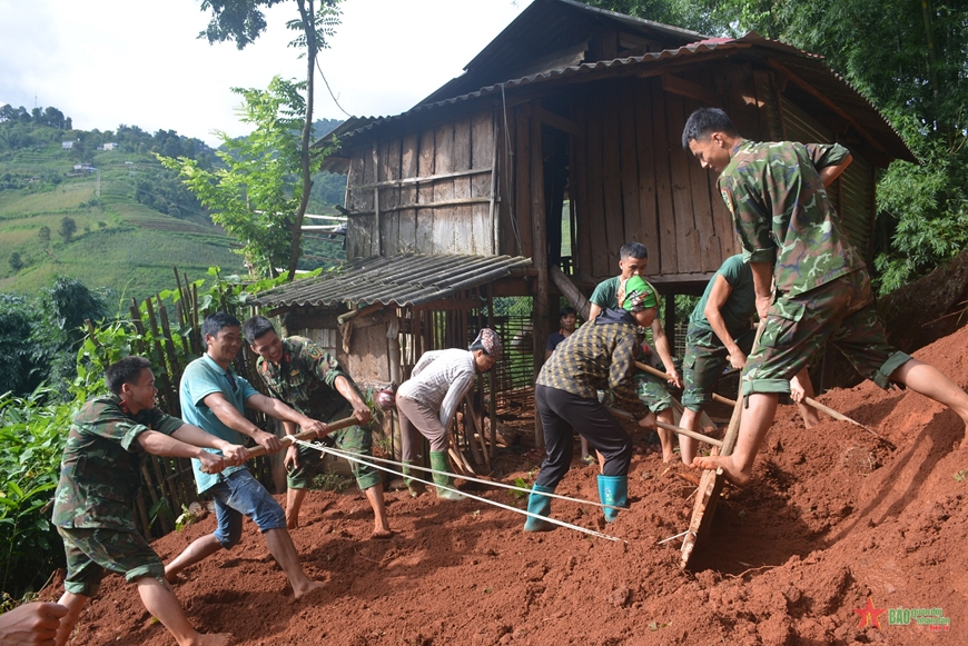 Huyện Mù Cang Chải, Yên Bái: Chạy đua với thời gian giúp đồng bào vùng lũ