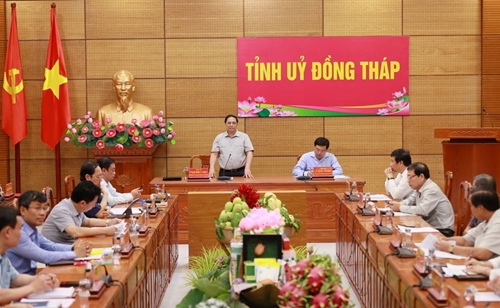 Thủ tướng Chính phủ Phạm Minh Chính: Đồng Tháp cần tiên phong, kiểu mẫu trong xây dựng nông thôn hiện đại
