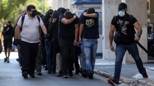 Hy Lạp: 105 người bị truy tố sau vụ bạo loạn bóng đá chết người