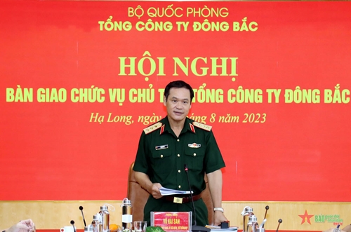 Thượng tướng Vũ Hải Sản chủ trì hội nghị bàn giao chức vụ Chủ tịch Tổng công ty Đông Bắc