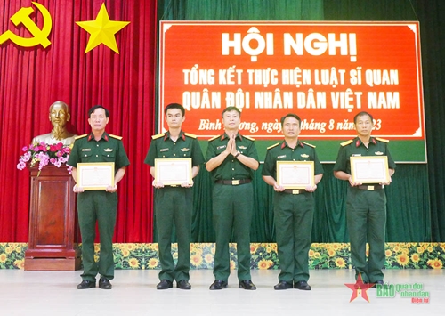 Sư đoàn 7 thực hiện nghiêm túc Luật Sĩ quan Quân đội nhân dân Việt Nam