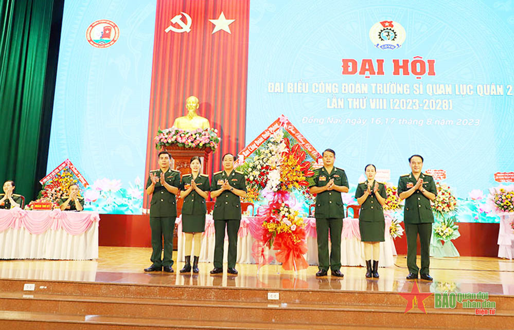 Khai mạc Đại hội đại biểu Công đoàn Trường Sĩ quan Lục quân 2 lần thứ VIII