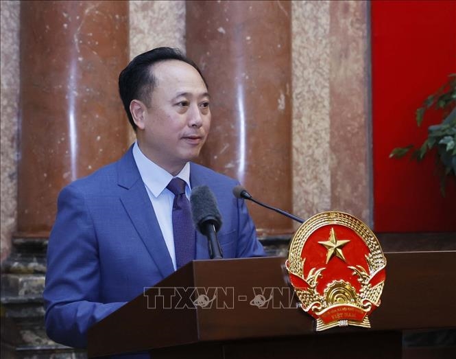 Chủ tịch nước Võ Văn Thưởng gặp mặt các đại biểu dự Hội nghị Quốc tế Răng hàm mặt 2023